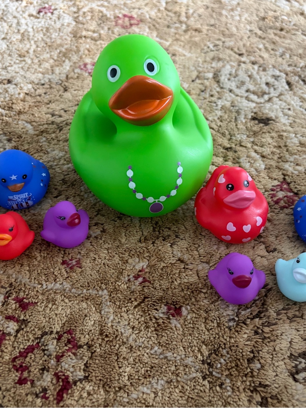 Assorted Color Rubber Duck Bath Toy Set - Kids Toys Jeep share colorful iconic - Picture 2 of 10